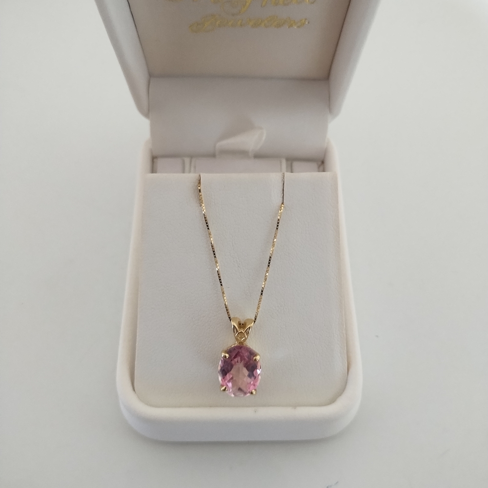 14kt Gold Necklace with 6.3ct Pink topaz Pendant